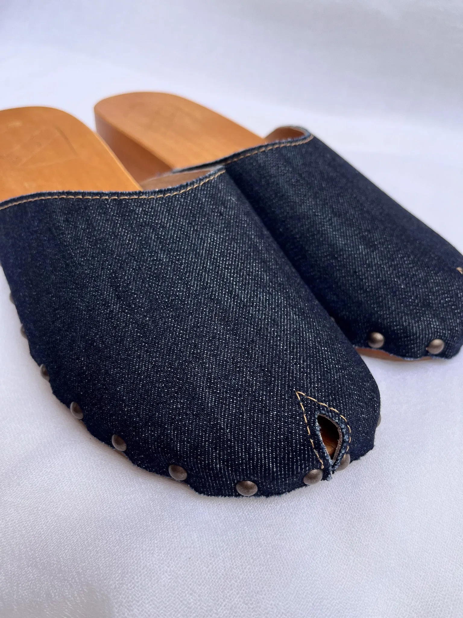 Antidoti Dark Denim Clogs - ByAdushka