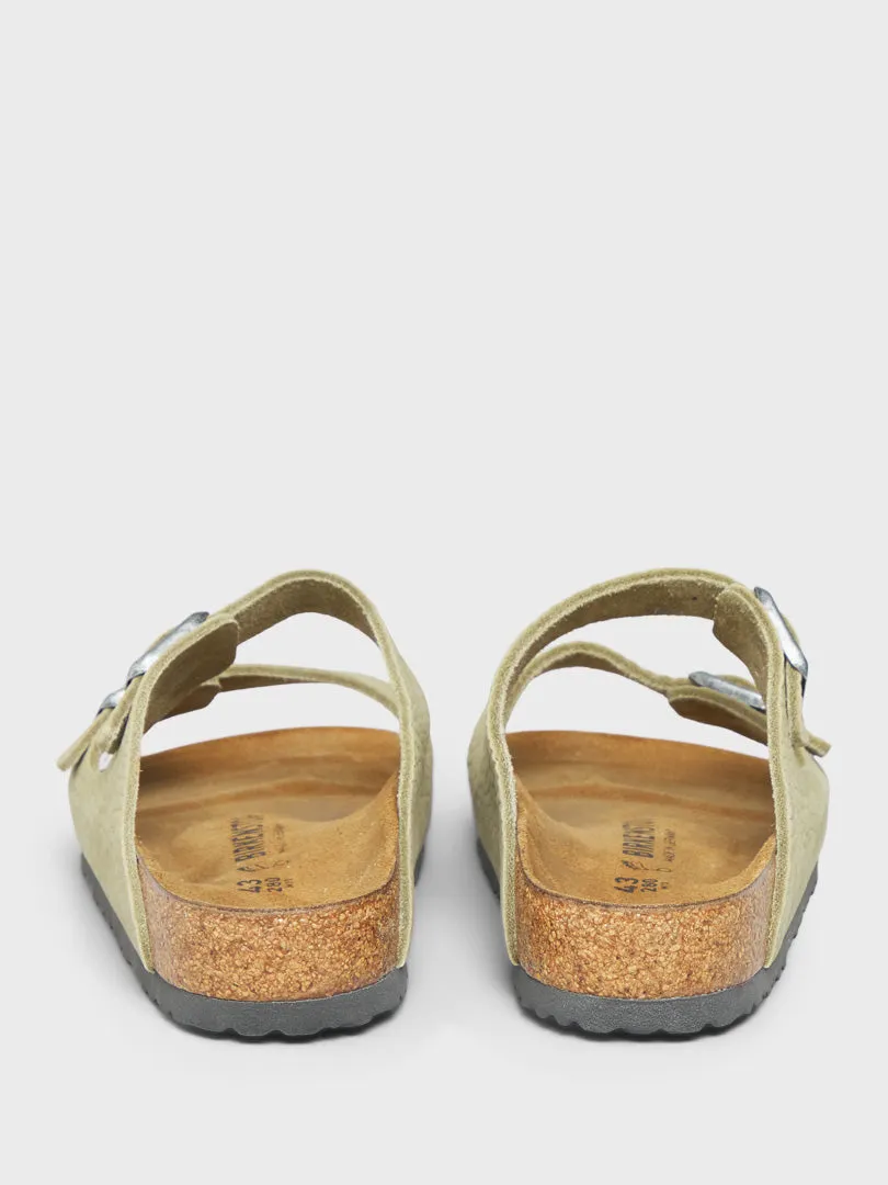 Arizona Regular Sandals in Desert Buck Faded Khaki