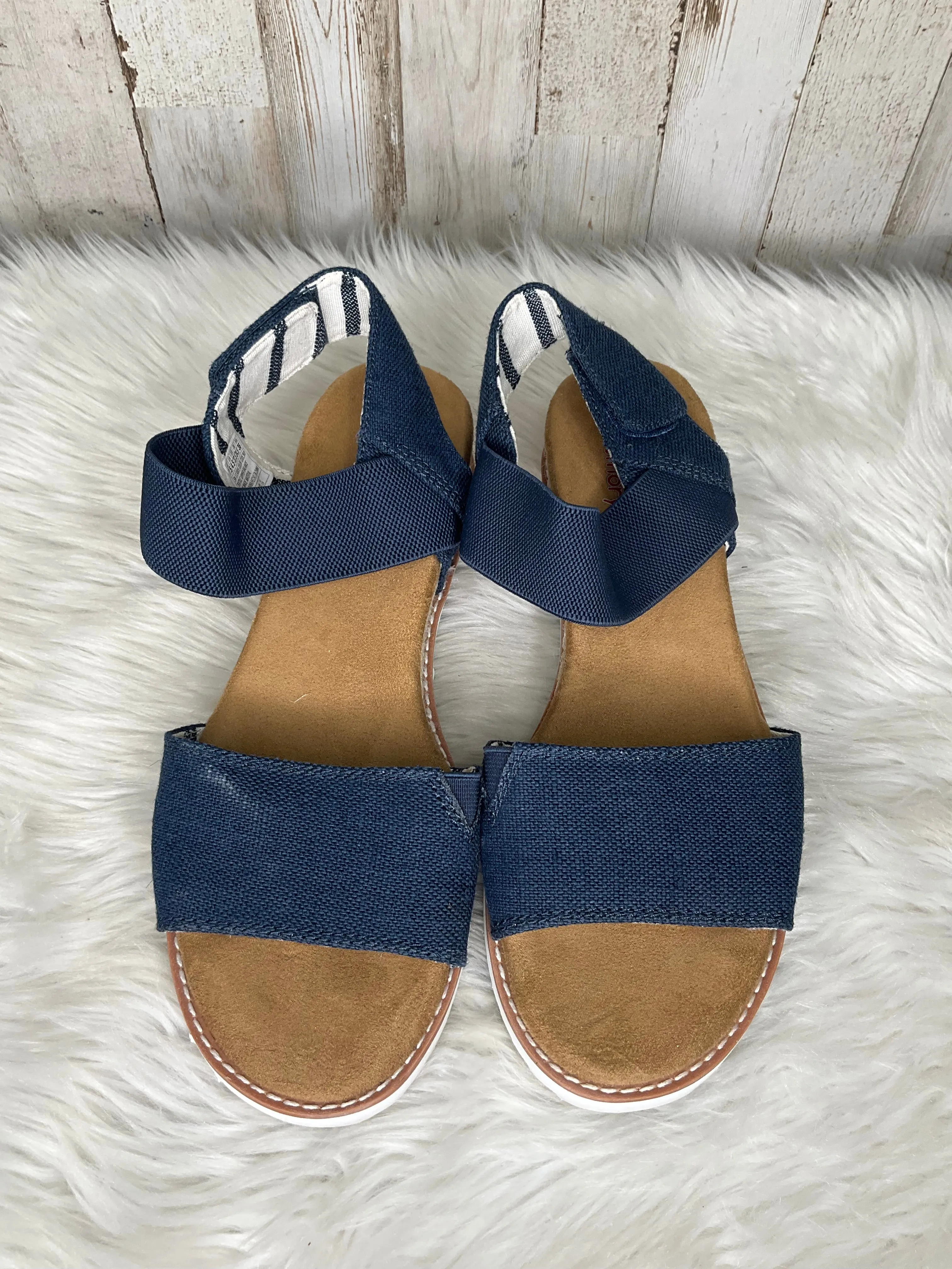 Blue Sandals Flats Bobs, Size 7.5