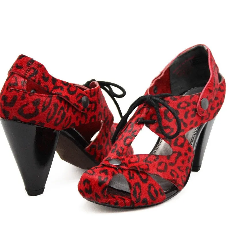 Coco - Red Leopard