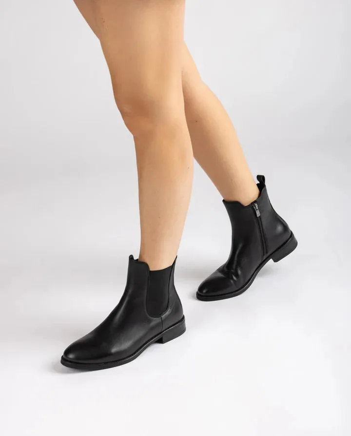 UNISA Black Leather Ankle Boot BARTY